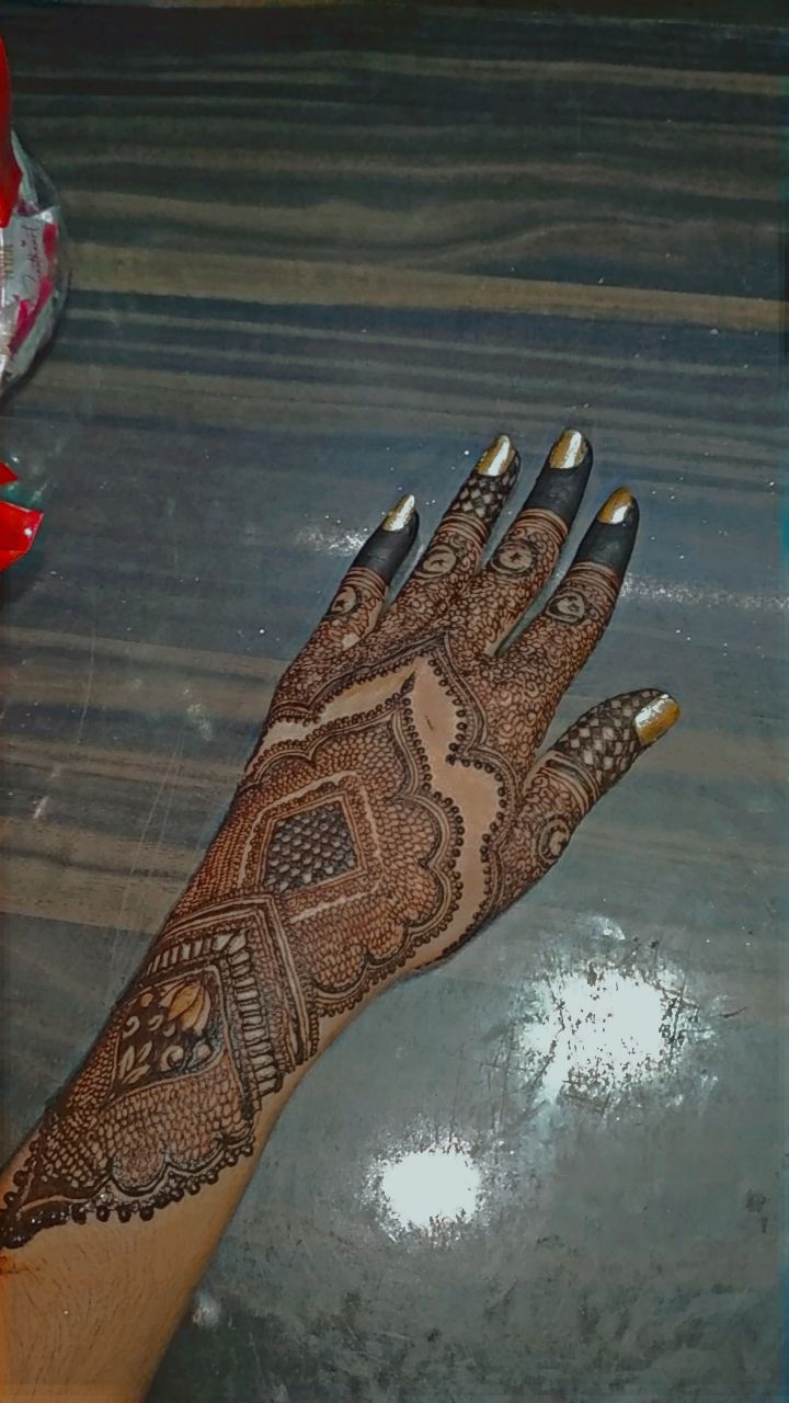Bridal Mehndi Design 15